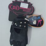 Daniel Smart 85 XS, gloves.